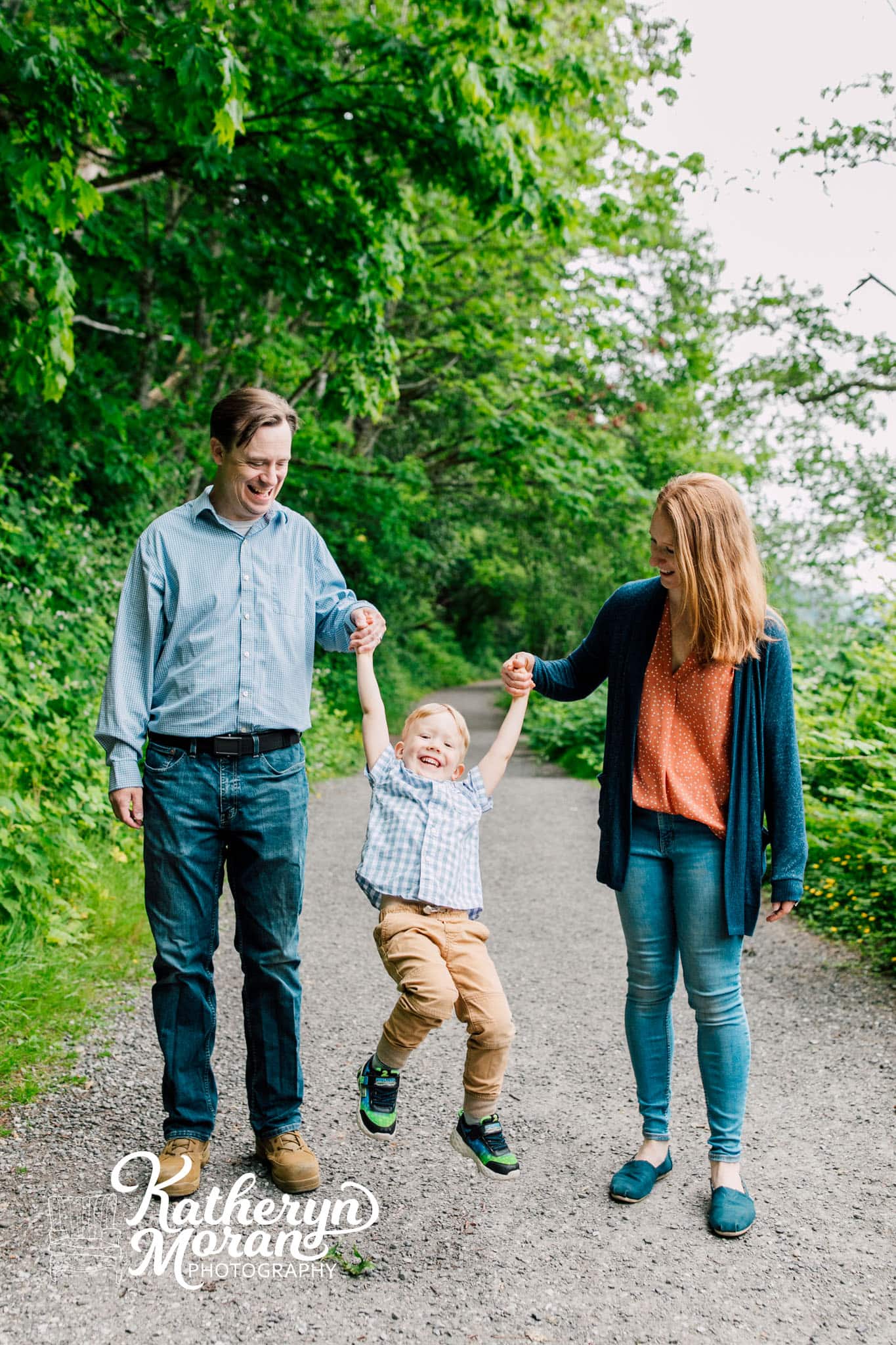 North Lake Whatcom Bellingham Family Maternity Engagement Photographer Katheryn Moran Photography