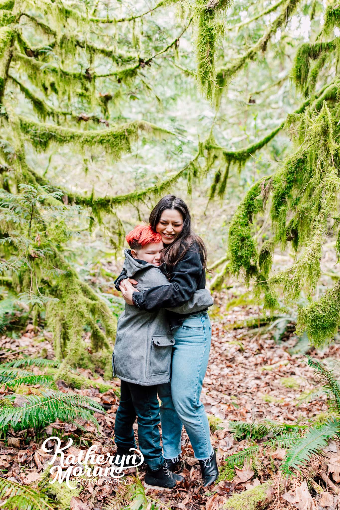 North Lake Whatcom Bellingham Family Maternity Engagement Photographer Katheryn Moran Photography