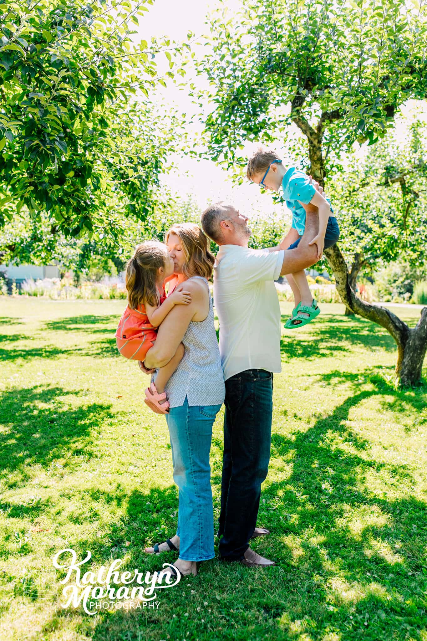 Hovander Park Bellingham Family Maternity Engagement Photographer Katheryn Moran Photography