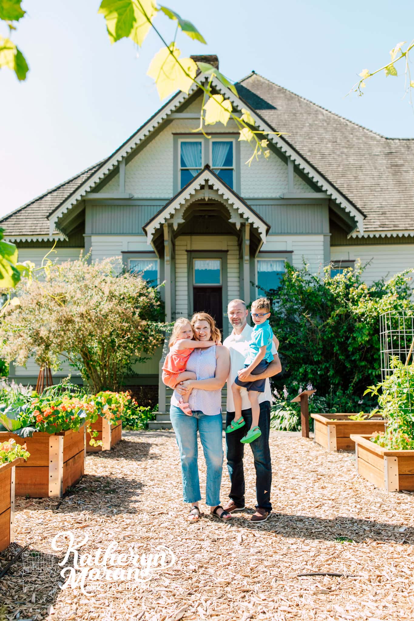 Hovander Park Bellingham Family Maternity Engagement Photographer Katheryn Moran Photography