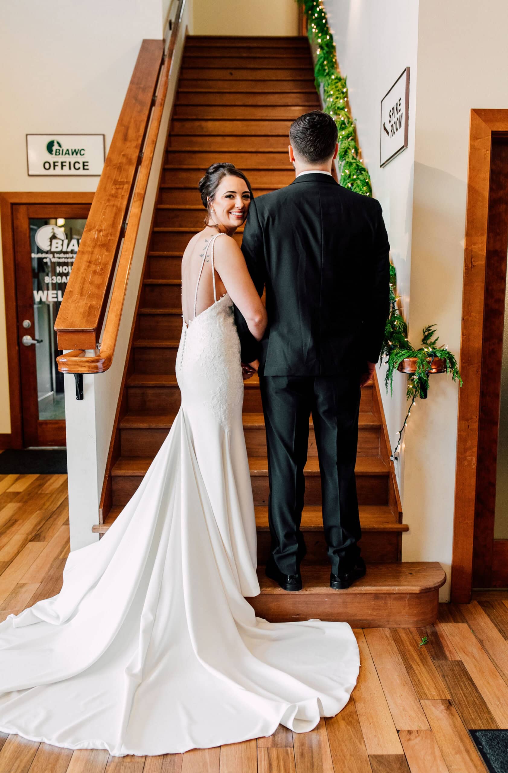 bellingham winter wedding photographer baker creek place