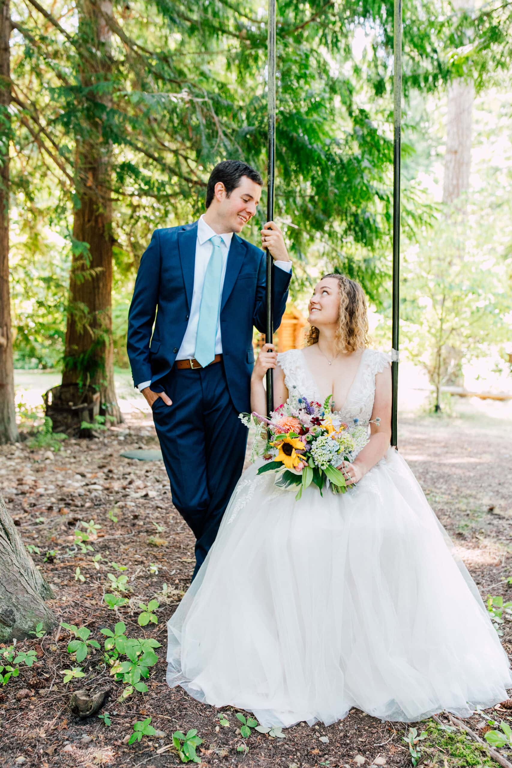 Professional Wedding Photographer Katheryn Moran Beautiful Backyard Wedding Point Roberts WA